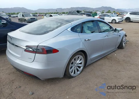 2017 Tesla Model S из США, поврежденный, VIN 5YJSA1E20HF230320